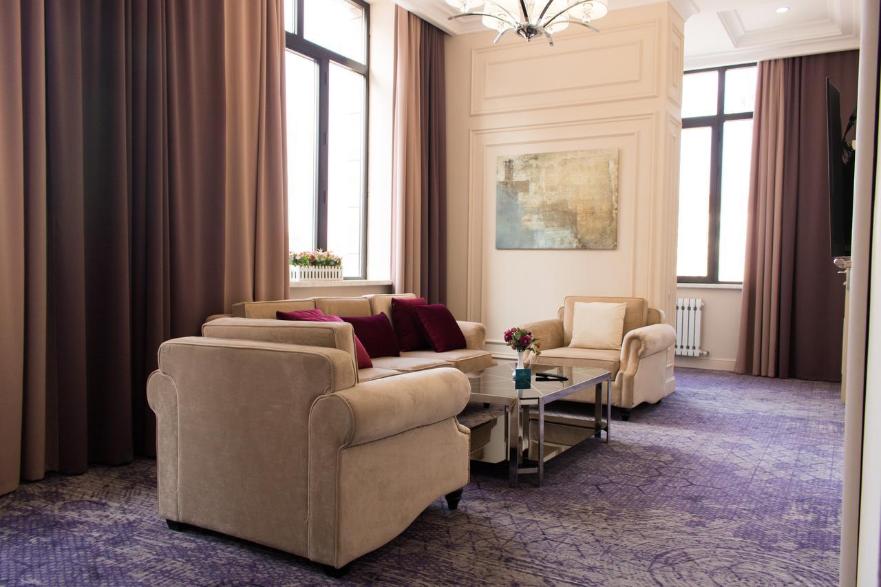 Madison Ave Hotel בישקק מראה חיצוני תמונה