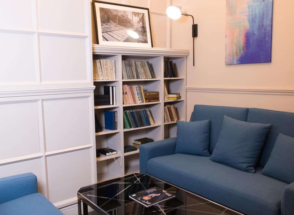 Madison Ave Hotel בישקק מראה חיצוני תמונה